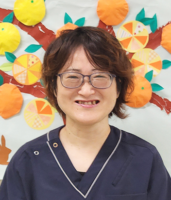 中野 知穂